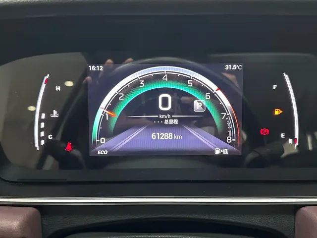 GAC Trumpchi M6 — Фото автомобиля 13