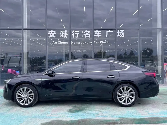 Buick LaCrosse — Фото автомобиля 4