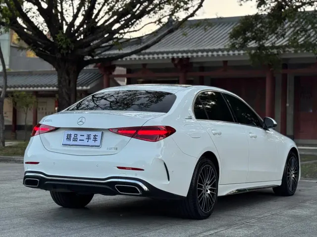 Mercedes-Benz C-Class — Фото автомобиля 8
