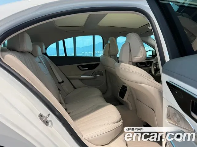 Mercedes-Benz E-Class E-класс W214 — Фото автомобиля 17