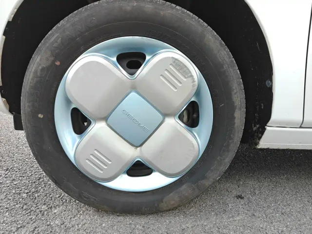Geely Panda — Фото автомобиля 4