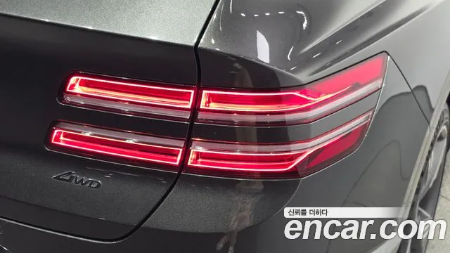 Genesis GV80 — Фото автомобиля 8