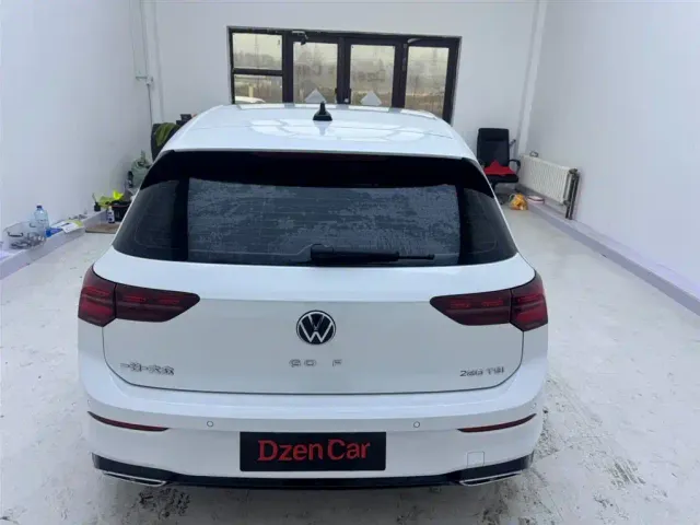 Volkswagen Golf — Фото автомобиля 2