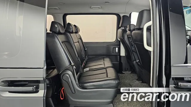 Hyundai Staria Staria Tourer 11 мест — Фото автомобиля 12