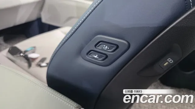 Kia Carnival 4th Gen — Фото автомобиля 27