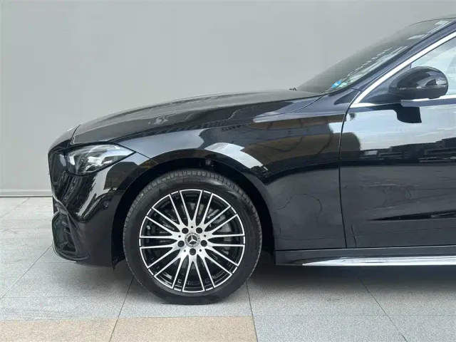 Mercedes-Benz C-Class — Фото автомобиля 5