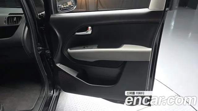 Kia RAY Новый Kia Ray Prestige — Фото автомобиля 24