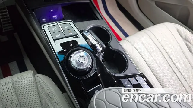 Kia K8 Hybrid — Фото автомобиля 9