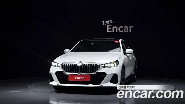 BMW 5-Series 5 серия (G60) 523d M Sport — Фото автомобиля 3