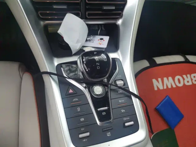 BYD Song Pro — Фото автомобиля 10