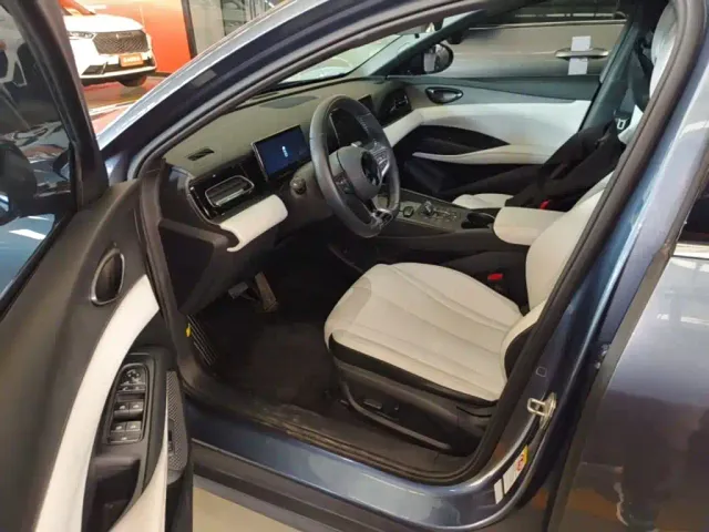 BYD Seal 06 — Фото автомобиля 15