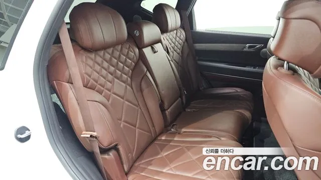Genesis GV80 — Фото автомобиля 23