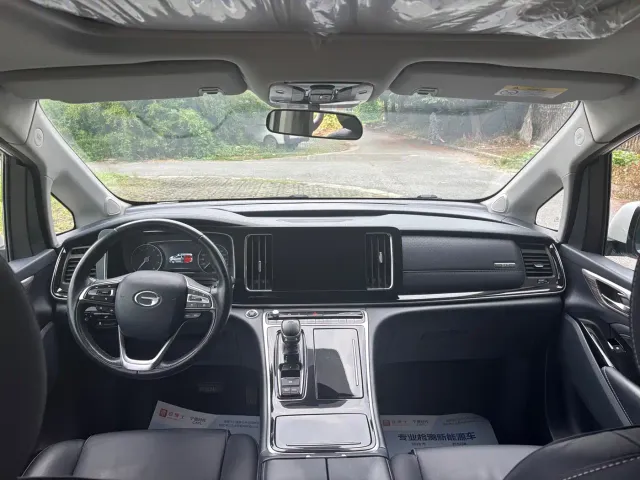GAC Trumpchi M8 — Фото автомобиля 9