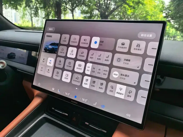 Aito M6 — Фото автомобиля 15