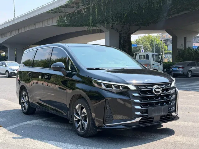 GAC Trumpchi M6 — Фото автомобиля 2
