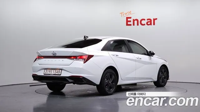 Hyundai AVANTE Avante (CN7) — Фото автомобиля 2