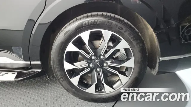 Kia Canival Carnival 4 поколение Дизель 9 мест Hi-Limousine — Фото автомобиля 18