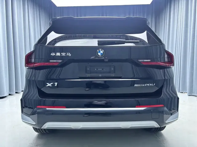 BMW X1 — Фото автомобиля 20