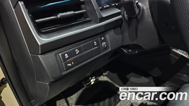KG_Mobility_Ssangyong Rexton Новый Rexton Sport Khan Дизель 2.2 4WD — Фото автомобиля 18