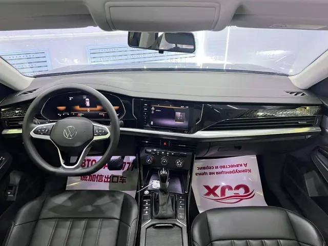 Volkswagen Passat — Фото автомобиля 15