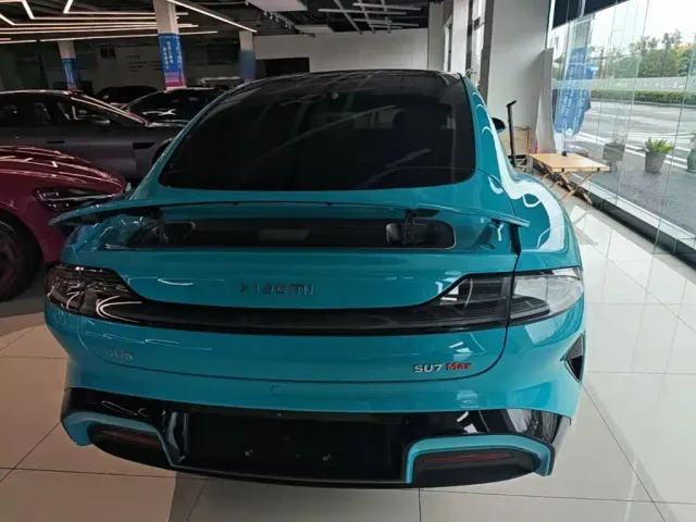 Xiaomi SU7 — Фото автомобиля 5