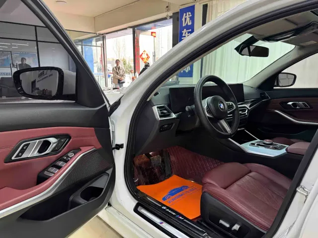 BMW 3 Series — Фото автомобиля 7