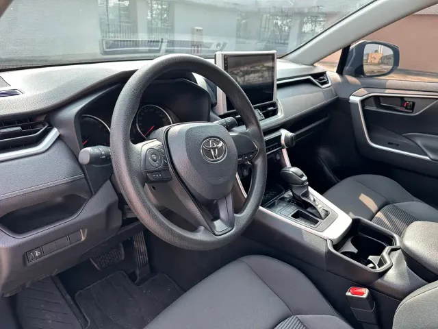 Toyota Wildlander — Фото автомобиля 10