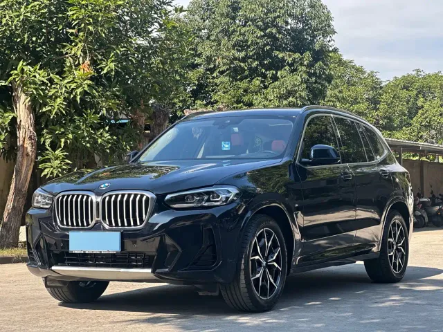 BMW X3 — Фото автомобиля 2