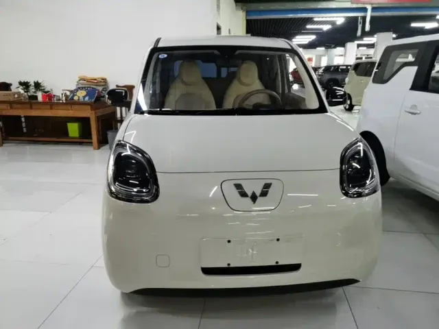 Wuling Hongguang Mini EV — Фото автомобиля 2