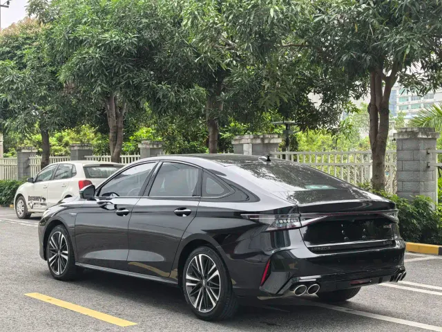 Chery Arrizo 8 — Фото автомобиля 4