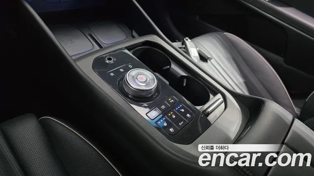 Kia K8 K8 (New) Hybrid — Фото автомобиля 9