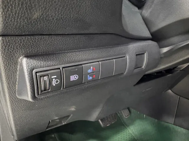 Toyota Corolla — Фото автомобиля 9