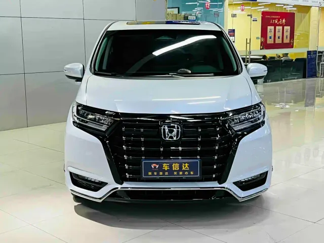 Фотография автомобиля — Honda Elysion