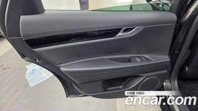 Genesis G80 RG3 — Фото автомобиля 14