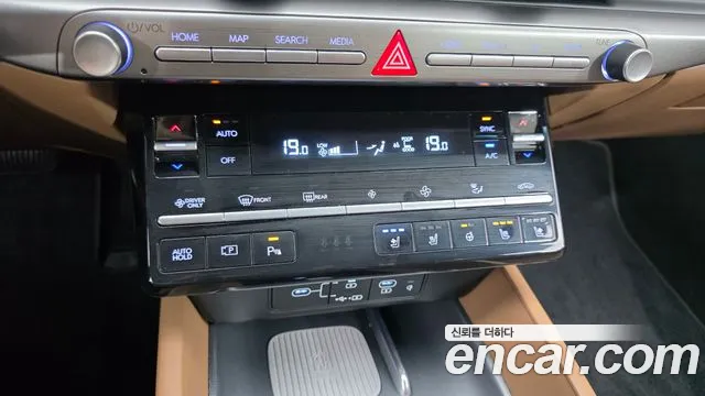 Hyundai Grandeur GN7 — Фото автомобиля 17