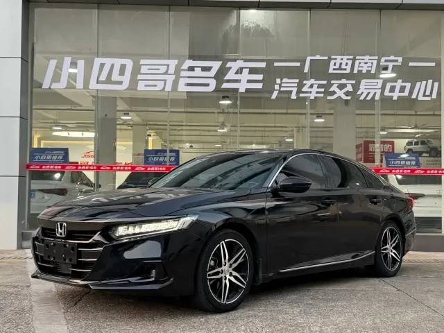 Фотография автомобиля — Honda Accord