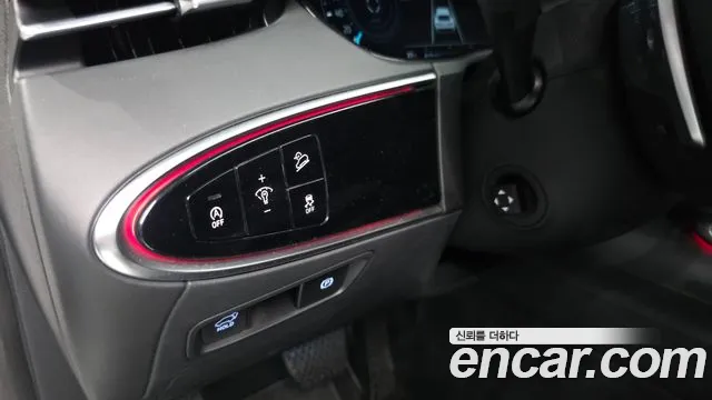 Genesis GV70 2.5T Бензин 2WD — Фото автомобиля 29
