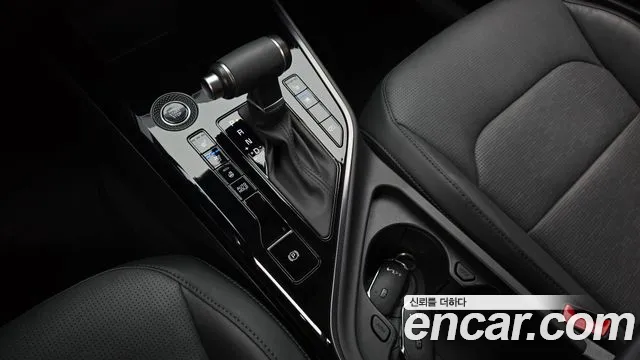 Kia Niro The All New Niro — Фото автомобиля 12