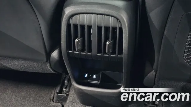 Hyundai Kona — Фото автомобиля 29