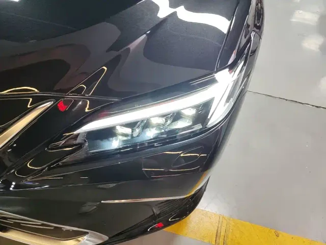 Lexus Lexus ES 2025 300h Ultimate Edition — Фото автомобиля 23