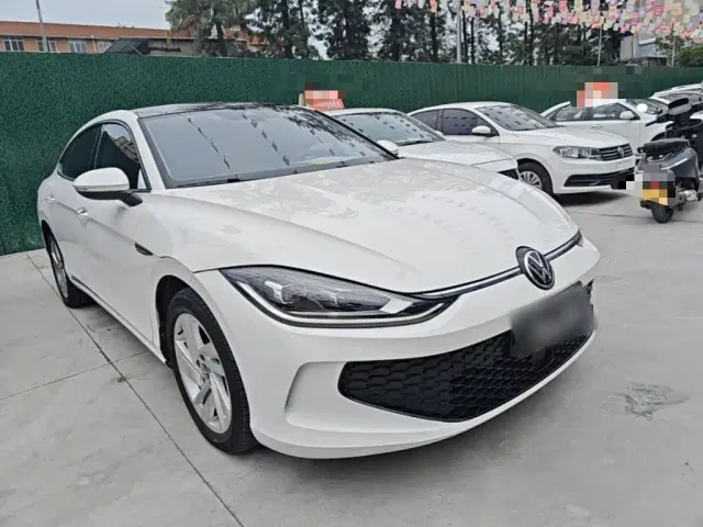 Volkswagen Lamando — Фото автомобиля 21