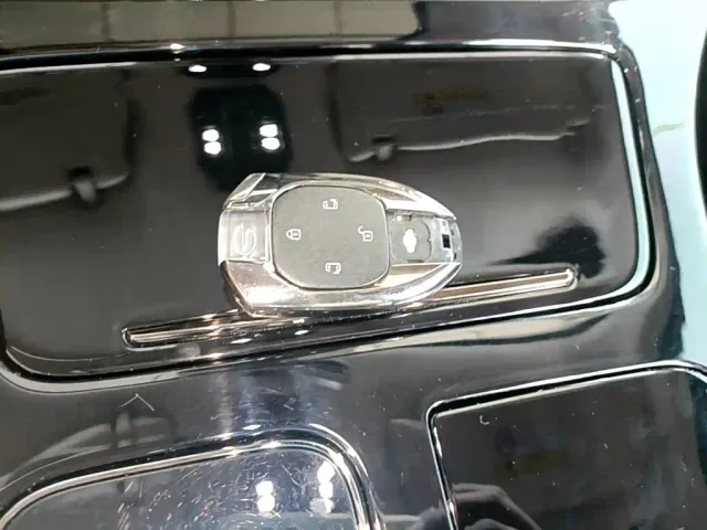 GAC Trumpchi E9 — Фото автомобиля 8
