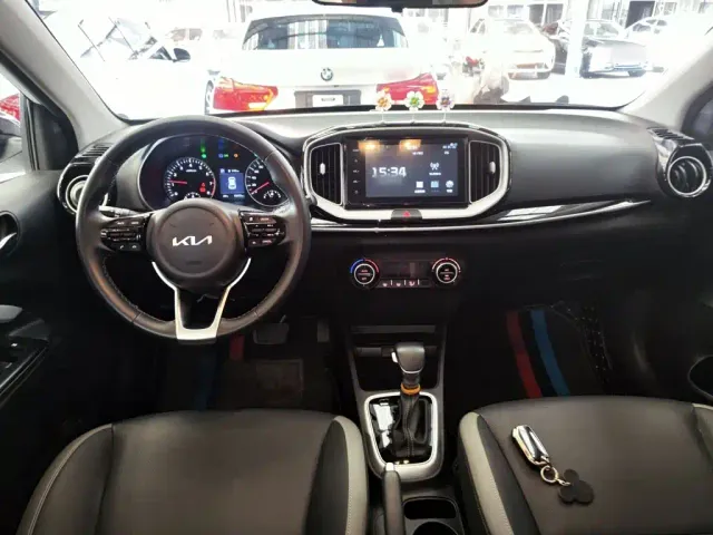 Kia KX1 — Фото автомобиля 9