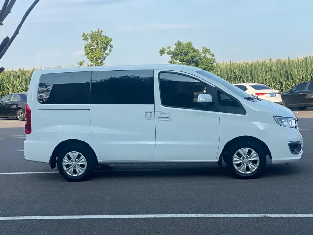 JAC Refine M3 — Фото автомобиля 13