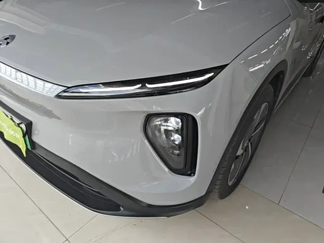 Nio ES6 — Фото автомобиля 23