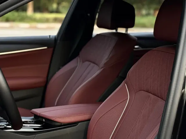 BMW 5 Series — Фото автомобиля 14