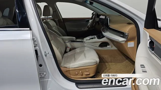 Hyundai Grandeur — Фото автомобиля 26
