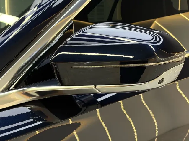 BMW 7 Series — Фото автомобиля 7
