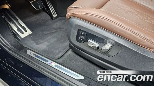 BMW X6 — Фото автомобиля 15