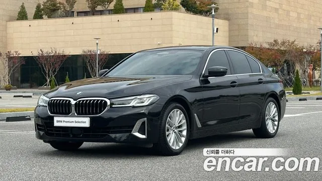 Фотография автомобиля — BMW 5 Series G30